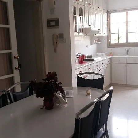 Ideal Family House Ferienhaus *